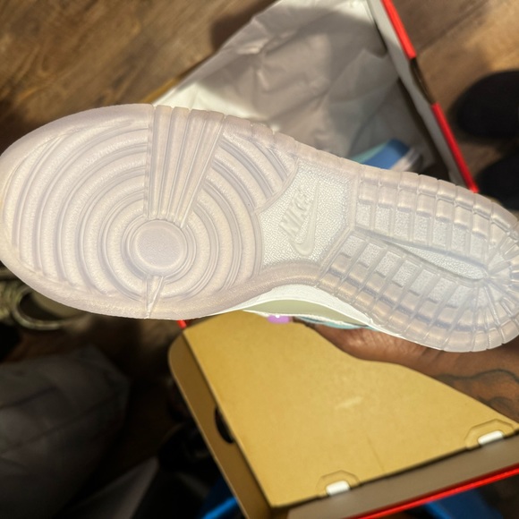 Nike Dunks 7y - Picture 2 of 4